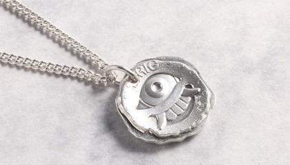 币先知(笔仙之生死劫电影免费观看)