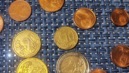 欧元币(欧元币兑人民币)