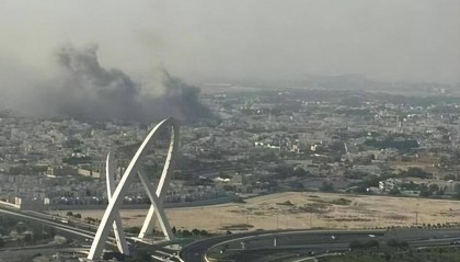 难怪爱国者系统毫无反应!以色列发射空射弹道导弹,从太空砸向哈马斯