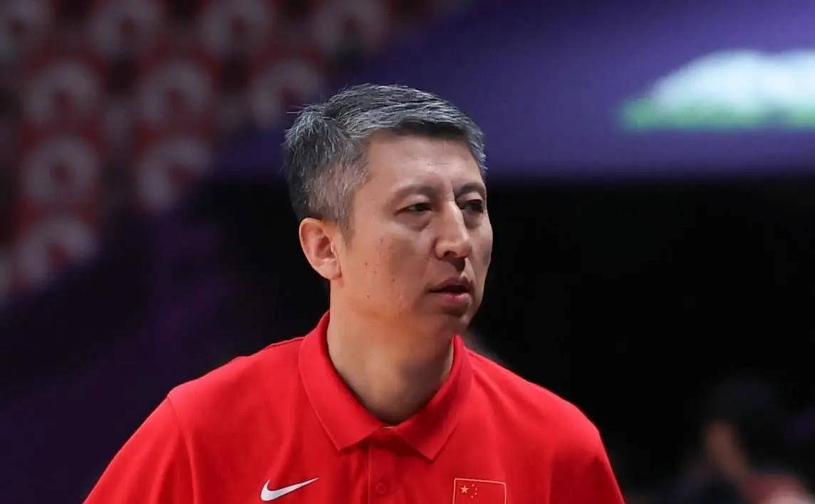 惨败日本19分！为中国男篮赛后表现评分：五人状态低迷，只有两人出色