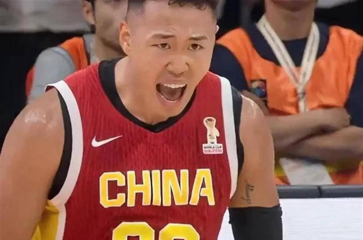 惨败日本19分！为中国男篮赛后表现评分：五人状态低迷，只有两人出色