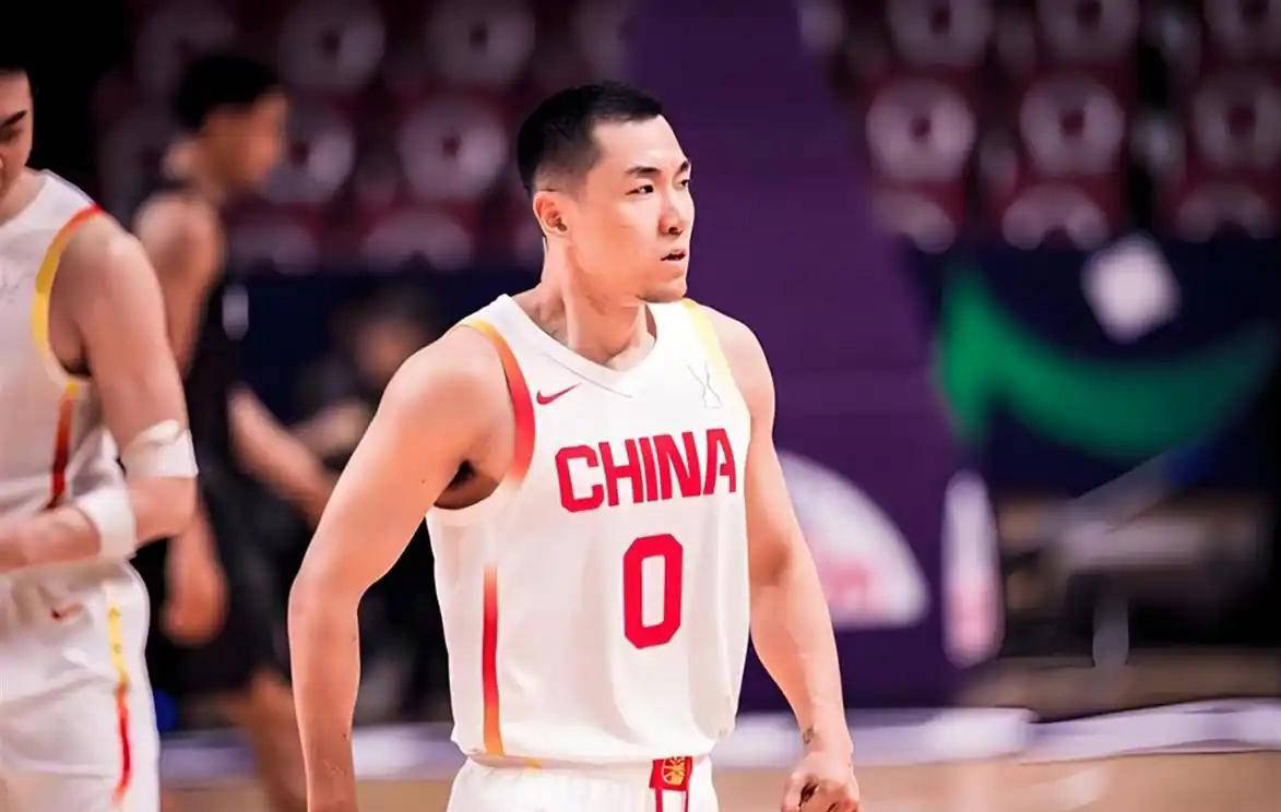 惨败日本19分！为中国男篮赛后表现评分：五人状态低迷，只有两人出色